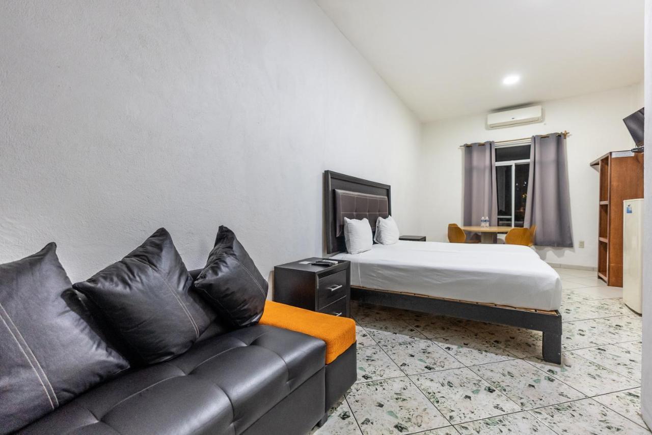 Loft Hotel Malecon Vallarta Puerto Vallarta Eksteriør billede
